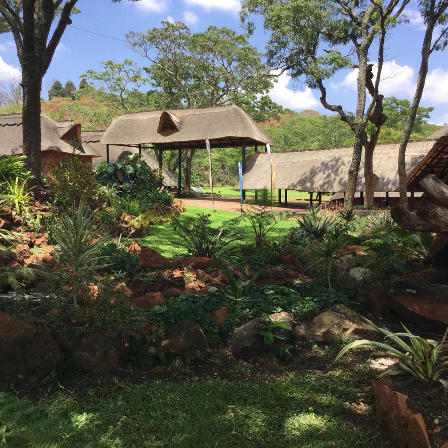 Manna Resorts Harare Exterior foto
